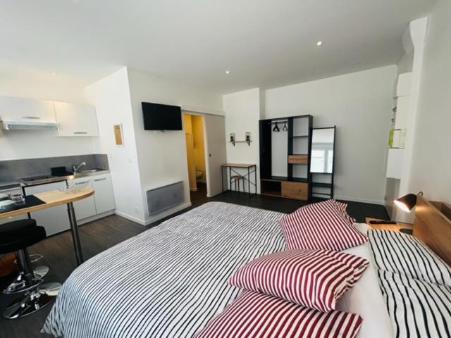 Studio Lumineux 25M² Hyper-Centre โลริอ็อง ภายนอก รูปภาพ